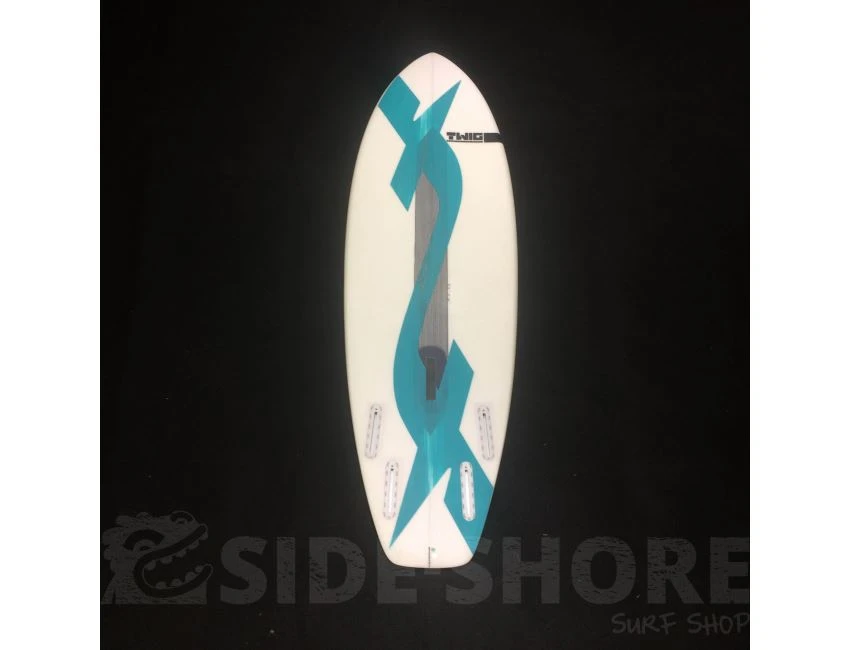 F-One Twiggy - 5'8 X 20" X 2.4" - 30 L - Quad / KF Box 13 F-One Twiggy - 5'8 X 20" X 2.4" - 30 L - Quad / KF Box – Image 11