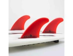 FCS II Accelerator Neo Glass Red Eco Blend Thruster - Medium 16 FCS II Accelerator Neo Glass Red Eco Blend Thruster - Medium -Horizon Surf fcs ii accelerator neo glass red eco blend thruster medium fcs 6