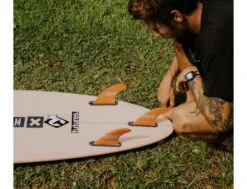 Freestone Control Series - Salmon - Thruster - L 13 Freestone Control Series - Salmon - Thruster - L -Horizon Surf jack freestone control series salmon thruster l futures 5