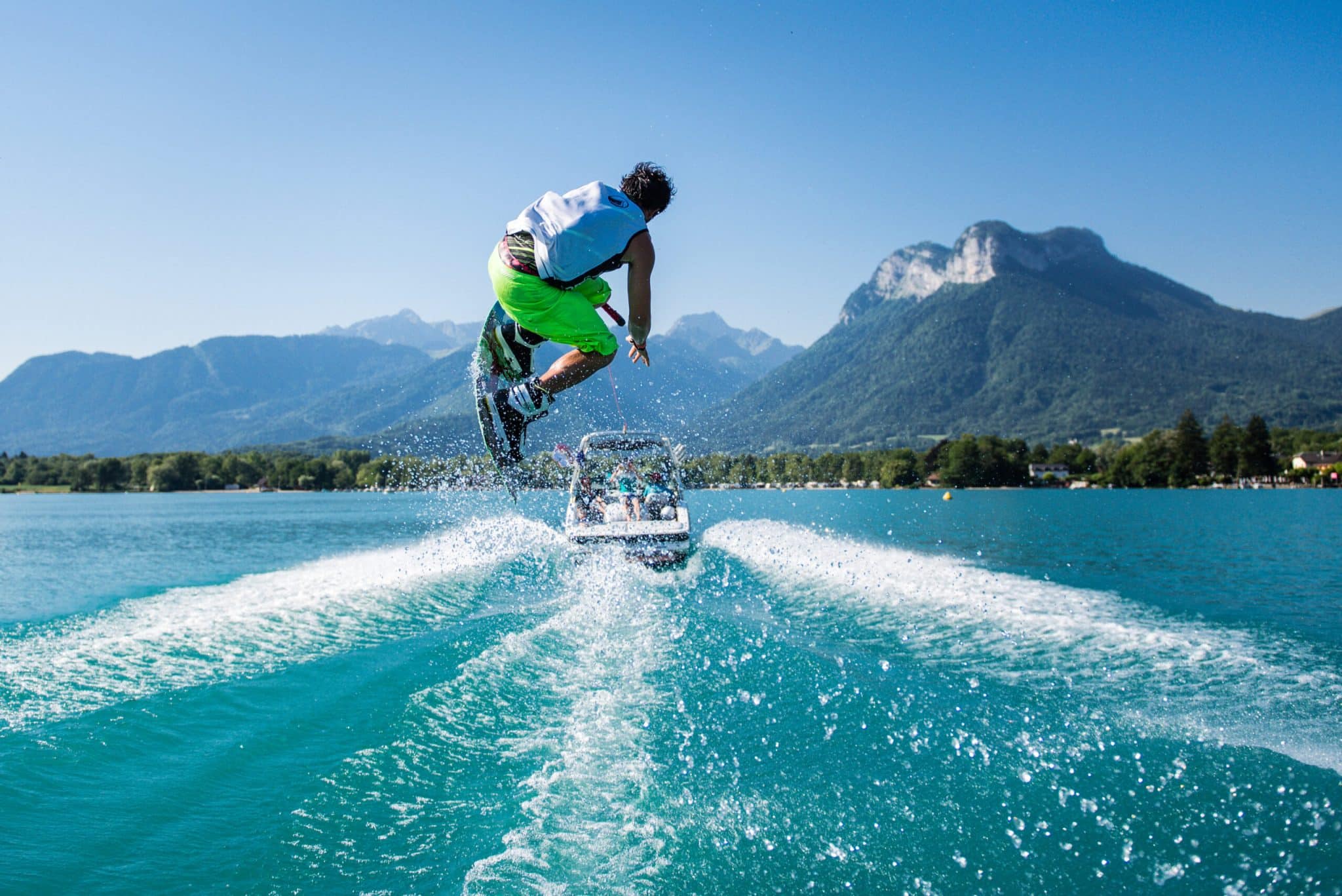 Horizon Surf -Horizon Surf eau wakeboard peignee verticale